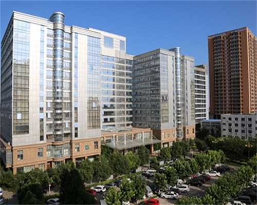 2026年卵巢囊肿对试管移植影响探究与助孕成功率解析